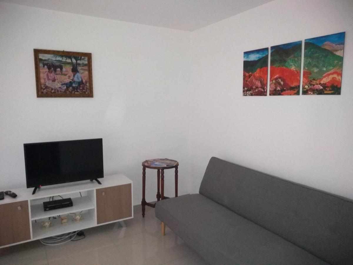 コルドバDepartamento Alberdiアパートメント エクステリア 写真