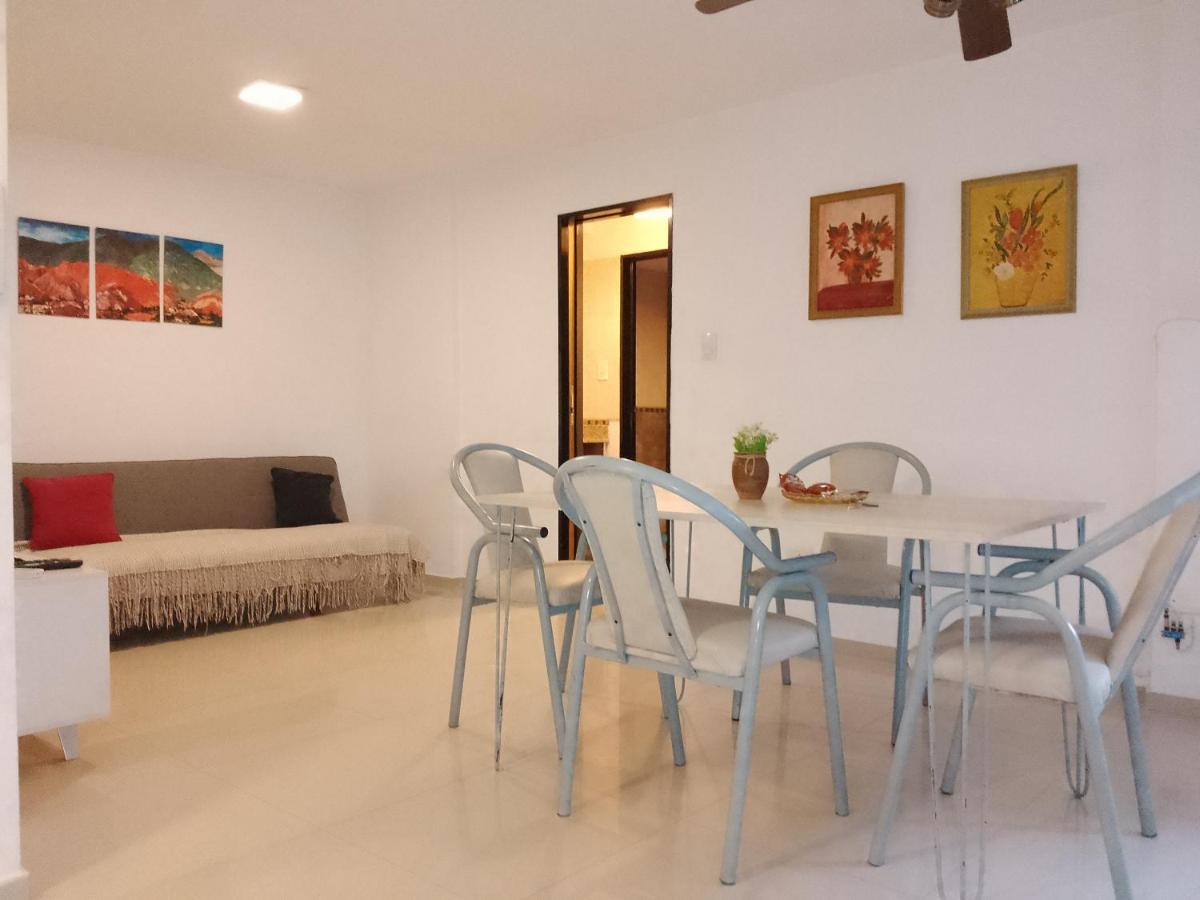 コルドバDepartamento Alberdiアパートメント エクステリア 写真